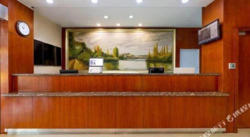 Hanting Zhenping Road Hotel